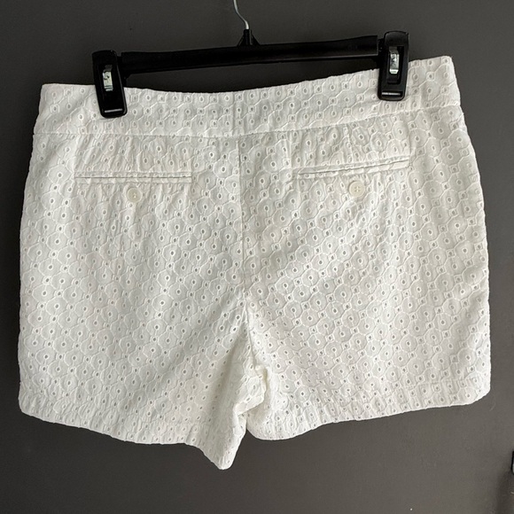 Cynthia Rowley White Cotton Eyelet Shorts size 8 Summer Chic - Picture 5 of 13
